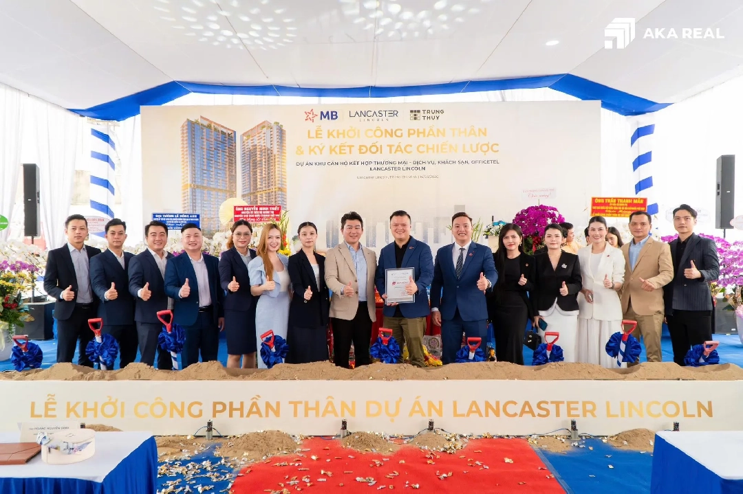 Lễ tái khởi động phần thân Lancaster Lincoln Quận 4- Thu hút đông đảo môi giới đến tham dự (ảnh:Aka Real)
